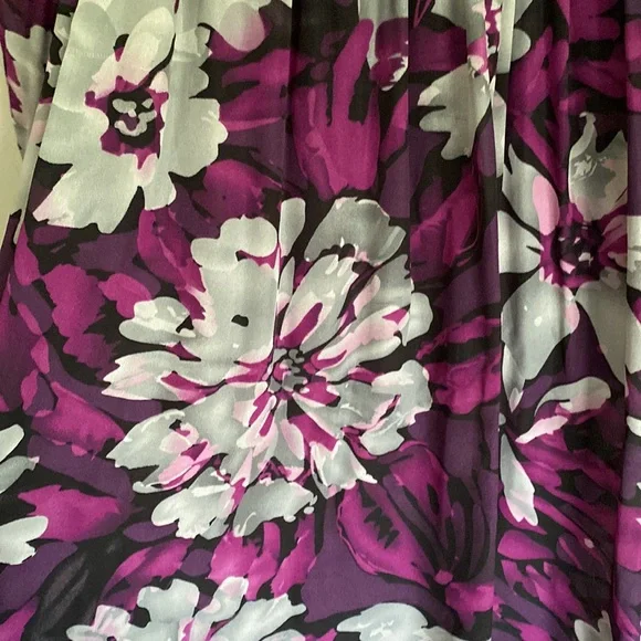 Boho Floral Dress - Picture 3 of 4